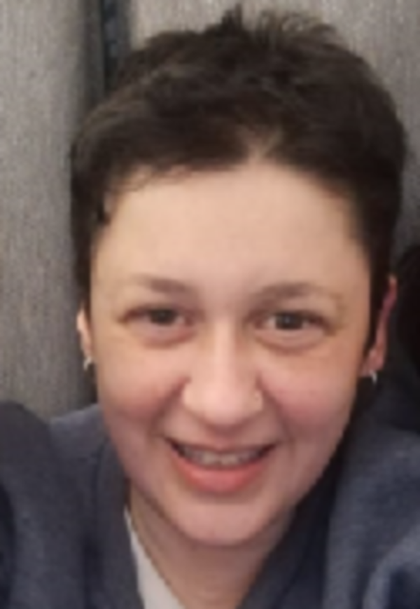 Caroline Jones.png